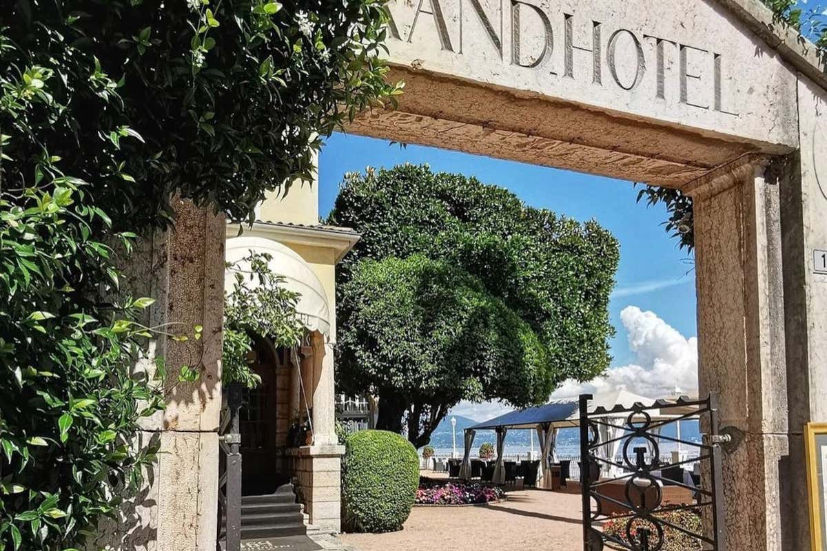 Hilton, lo sbarco in Europa parte dal Grand Hotel Gardone Hilton, lo sbarco in Europa parte dal Grand Hotel Gardone